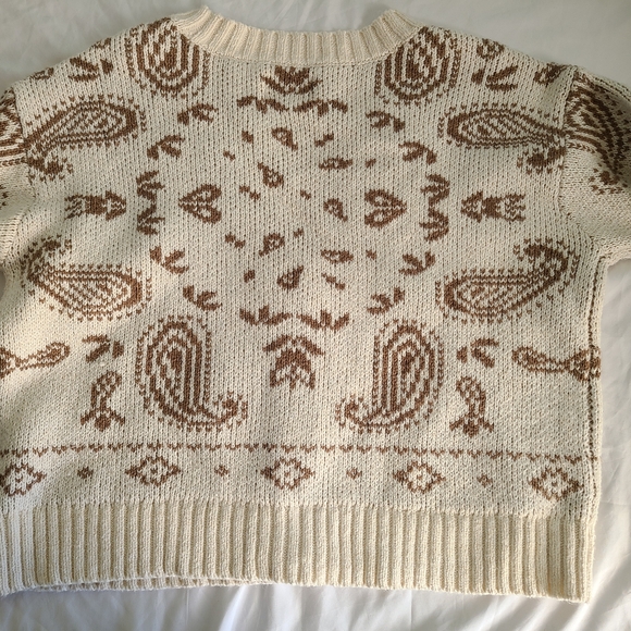 American Eagle Outfitters Beige and Brown Chunky Paisley Cardigan - Picture 10 of 11